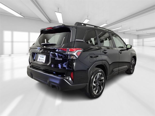 2025 Subaru Forester Premium Hybrid