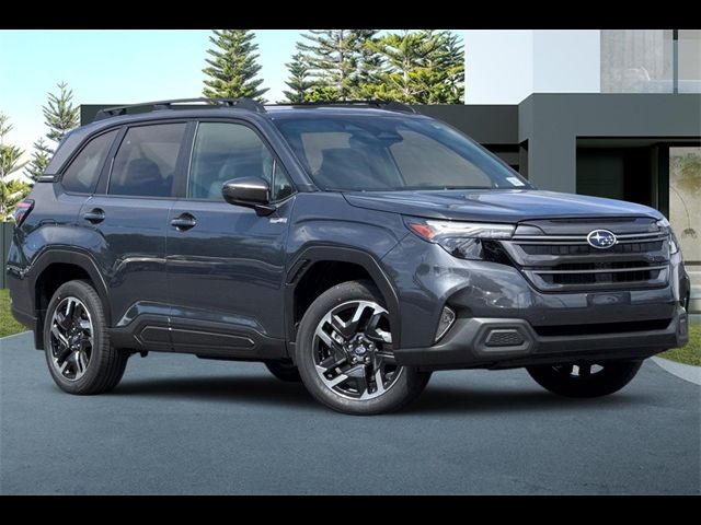 2025 Subaru Forester Premium Hybrid