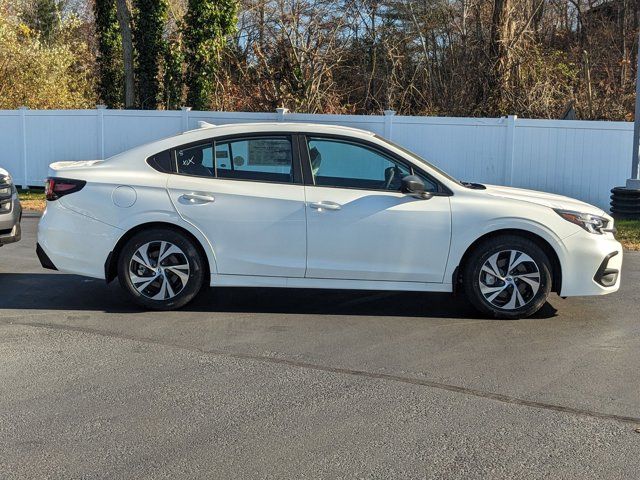 2025 Subaru Legacy Base