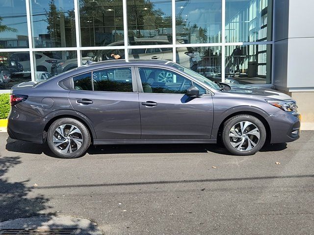 2025 Subaru Legacy Base