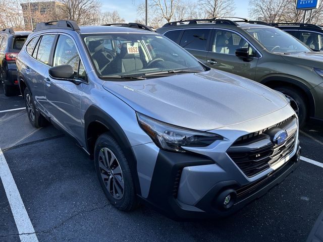 2025 Subaru Outback Base