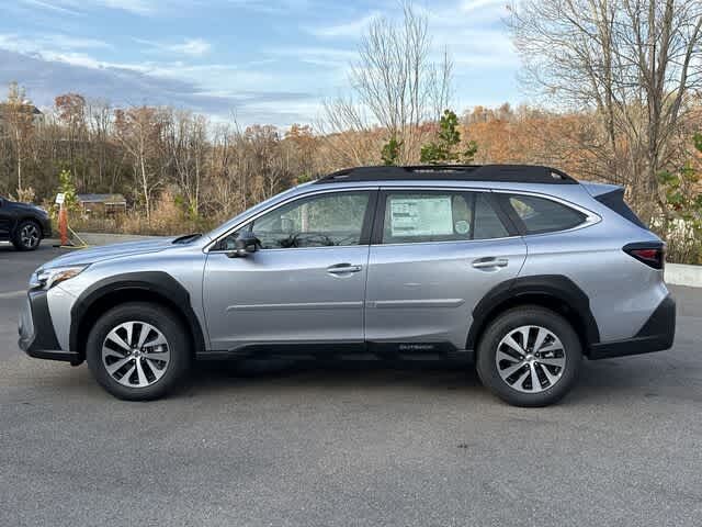 2025 Subaru Outback Base