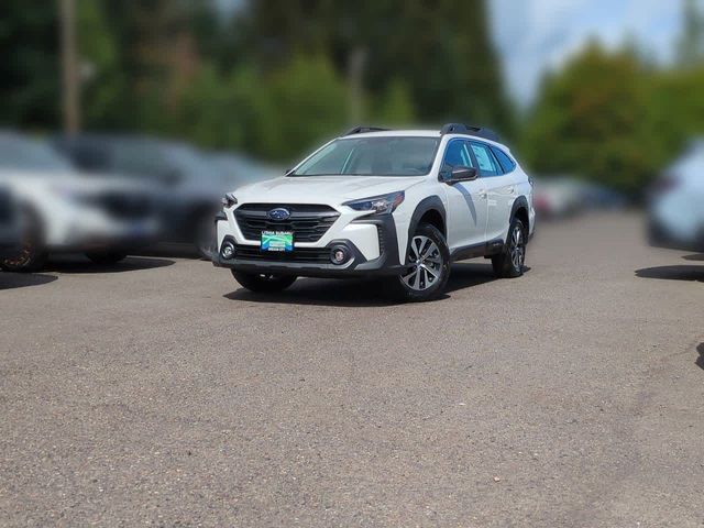 2025 Subaru Outback Base