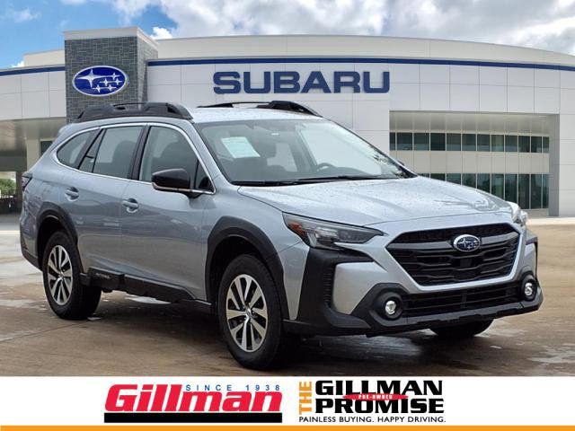 2025 Subaru Outback Base