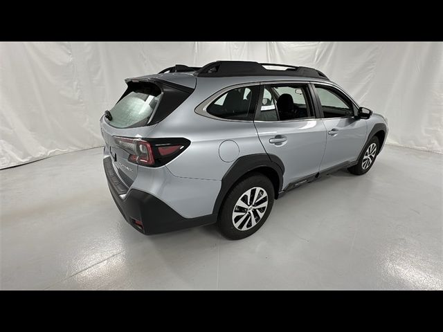 2025 Subaru Outback Base