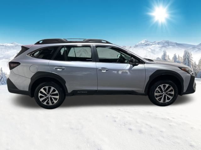 2025 Subaru Outback Base