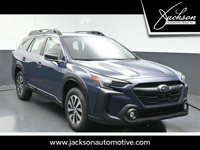 2025 Subaru Outback Base