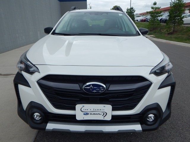 2025 Subaru Outback Base