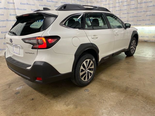 2025 Subaru Outback Base