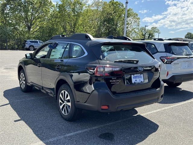 2025 Subaru Outback Base