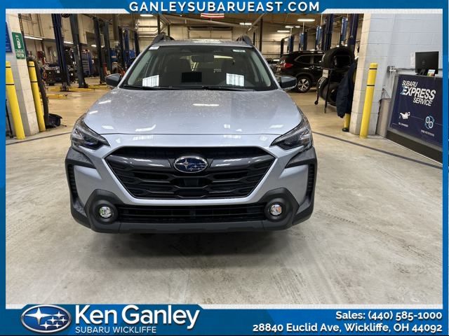 2025 Subaru Outback Base