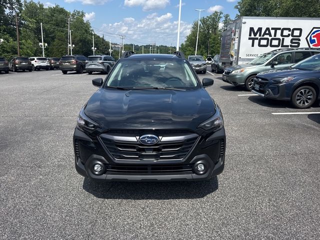 2025 Subaru Outback Base