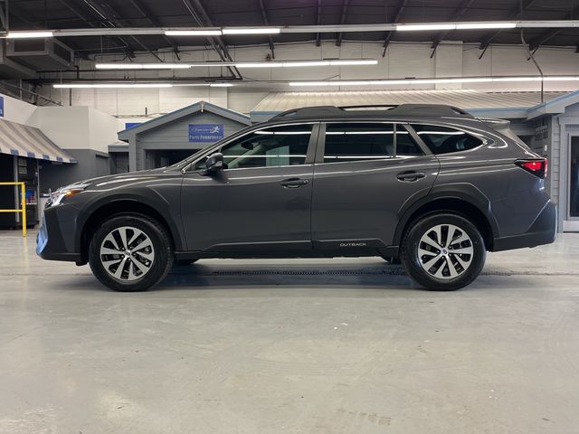 2025 Subaru Outback Base