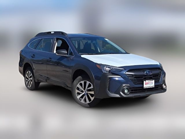 2025 Subaru Outback Base