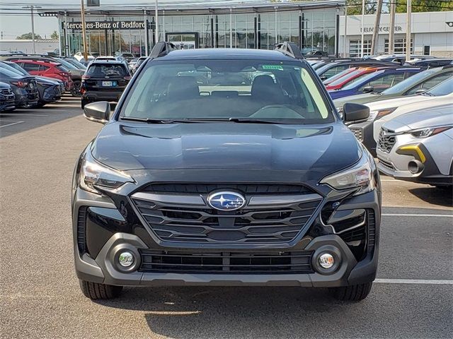 2025 Subaru Outback Base