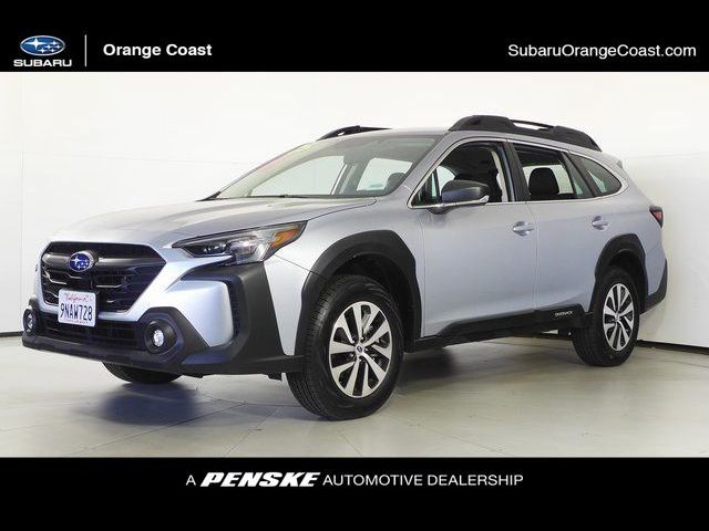 2025 Subaru Outback Base