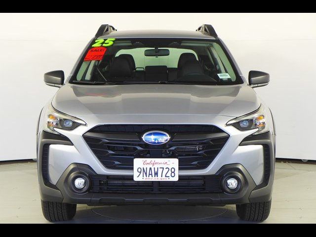 2025 Subaru Outback Base