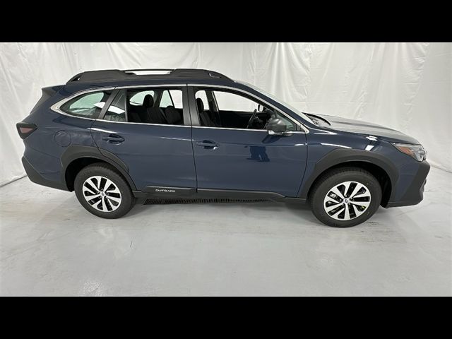 2025 Subaru Outback Base