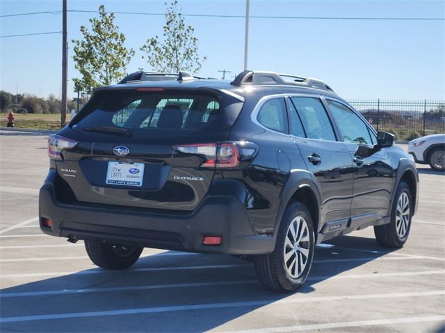 2025 Subaru Outback Base