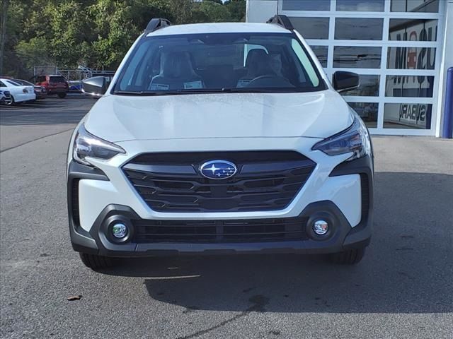 2025 Subaru Outback Base