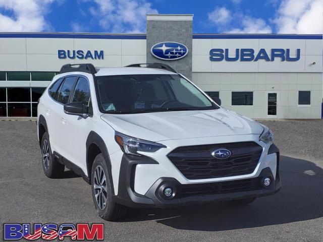 2025 Subaru Outback Base