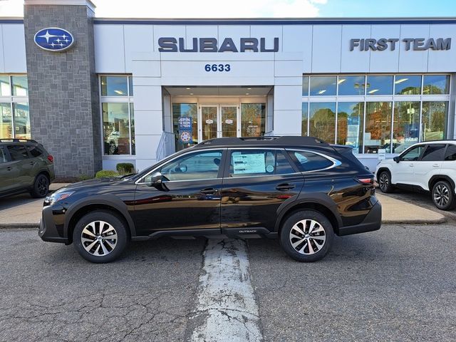 2025 Subaru Outback Base