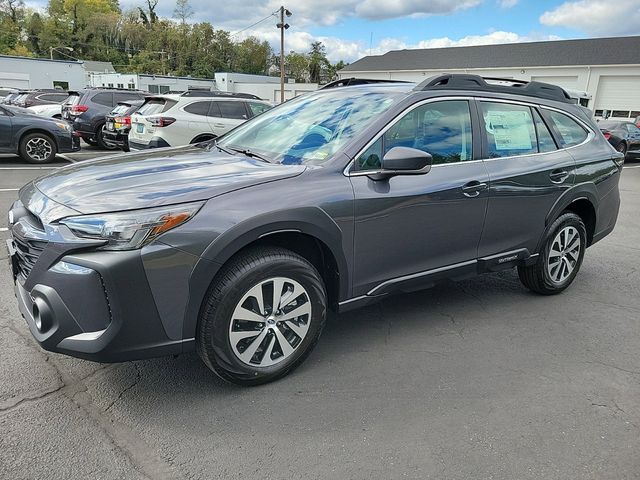 2025 Subaru Outback Base