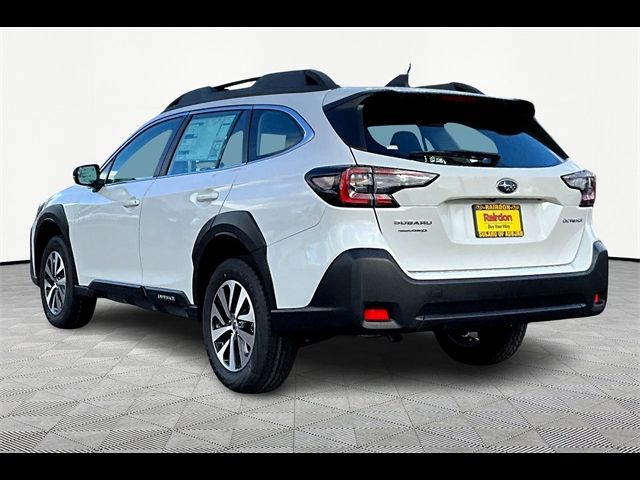 2025 Subaru Outback Base