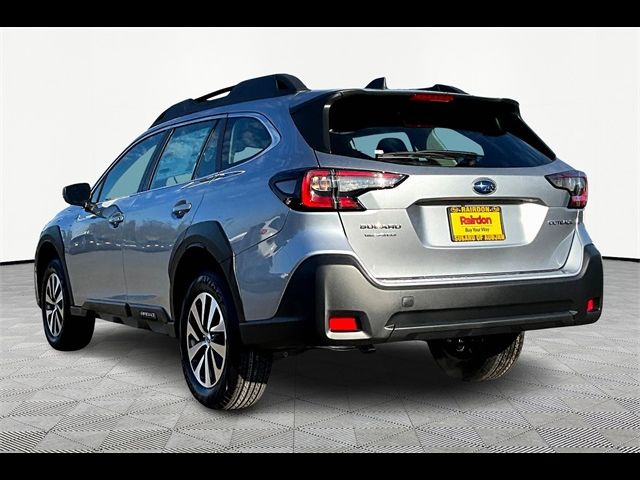 2025 Subaru Outback Base