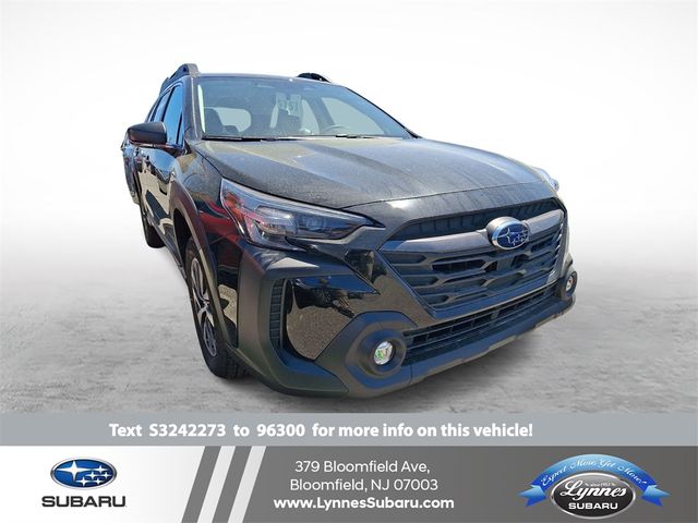 2025 Subaru Outback Base