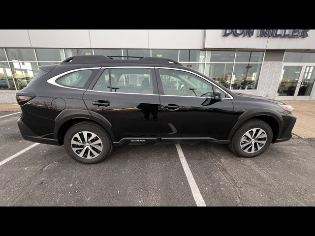 2025 Subaru Outback Base