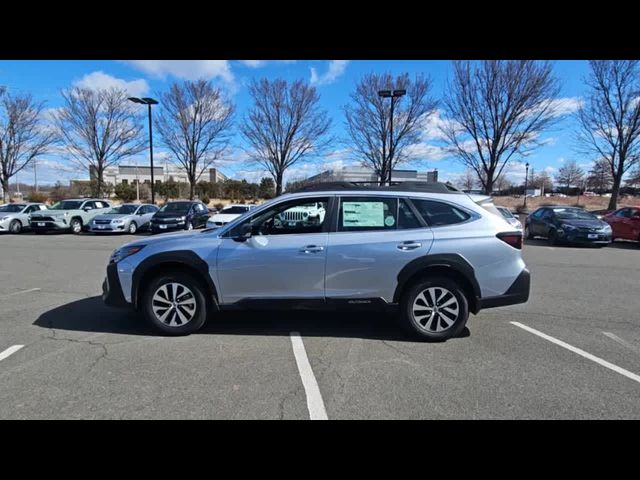 2025 Subaru Outback Base