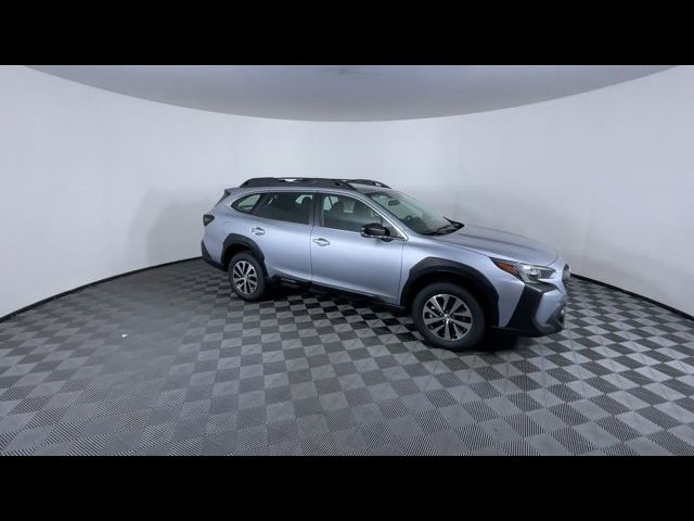 2025 Subaru Outback Base