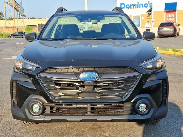 2025 Subaru Outback Base