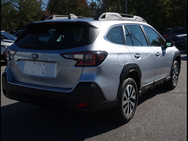 2025 Subaru Outback Base