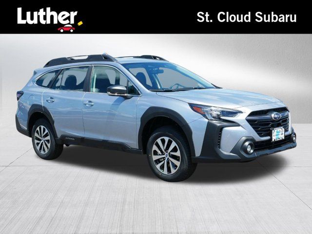 2025 Subaru Outback Base