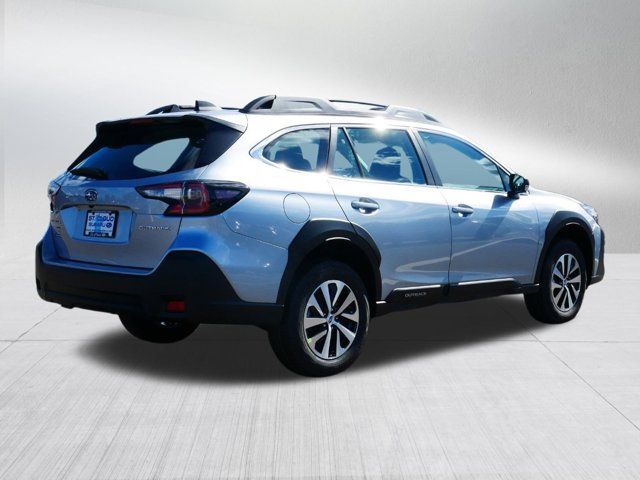 2025 Subaru Outback Base