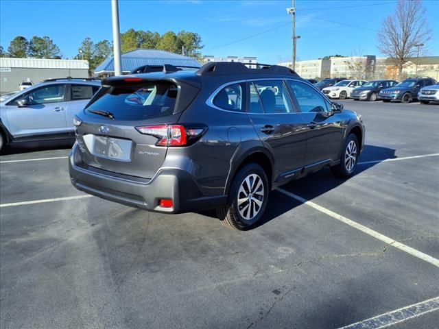 2025 Subaru Outback Base