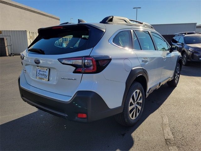 2025 Subaru Outback Base