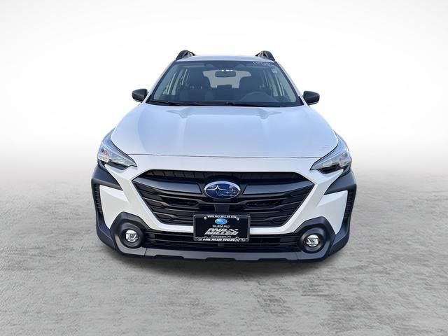 2025 Subaru Outback Base