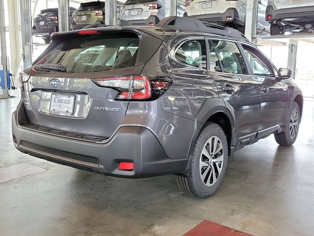 2025 Subaru Outback Base