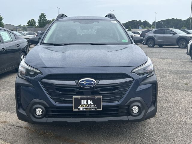 2025 Subaru Outback Base