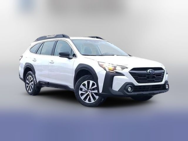 2025 Subaru Outback Base