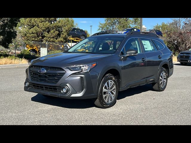 2025 Subaru Outback Base