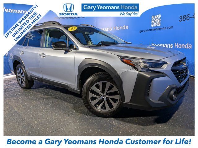 2025 Subaru Outback Premium