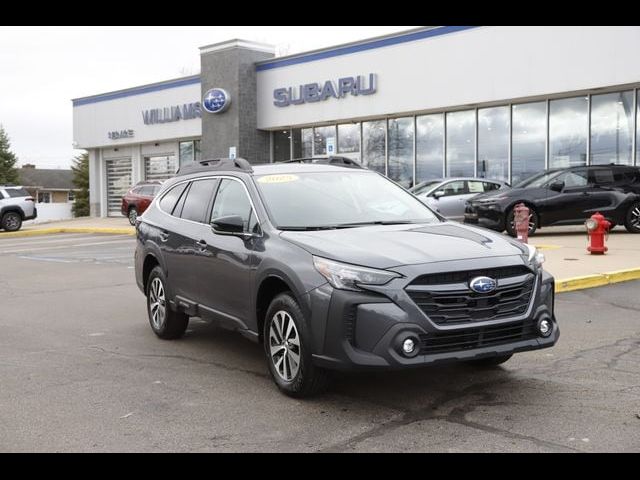 2025 Subaru Outback Premium