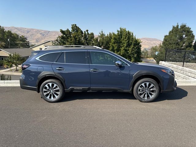 2025 Subaru Outback Touring