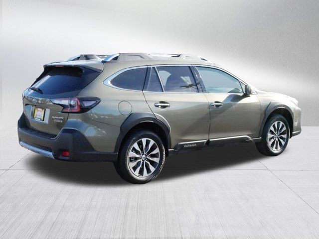 2025 Subaru Outback Touring