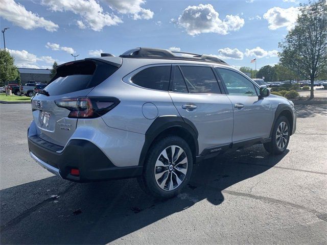 2025 Subaru Outback Touring