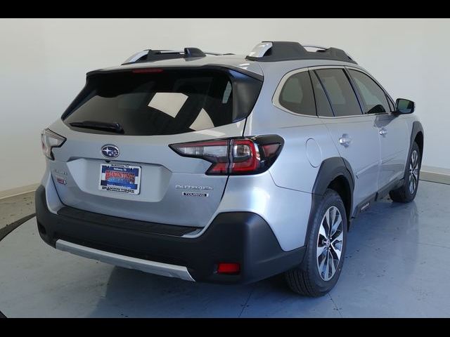 2025 Subaru Outback Touring